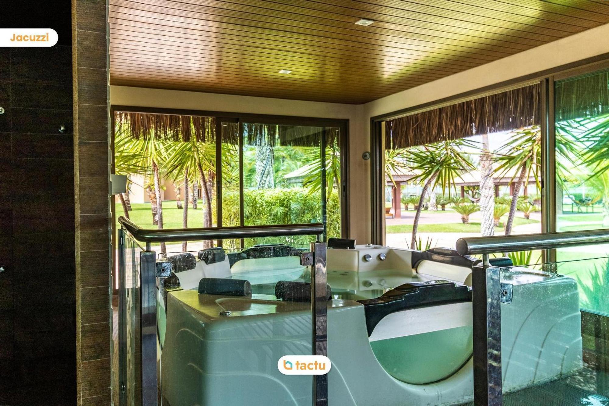 Térreo gigante de 100 m2, perfeito para grupos grandes no melhor bloco do VG Sun Cumbuco por Tactu Exterior foto